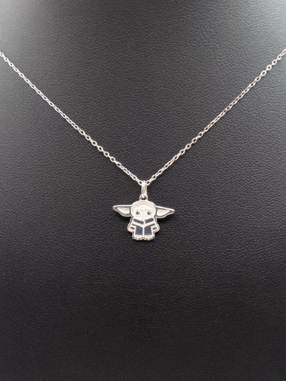 925 Sterling Silver Grogu Star Wars Pendant Necklace Disney Lucas Films Ltd. - Picture 6 of 13